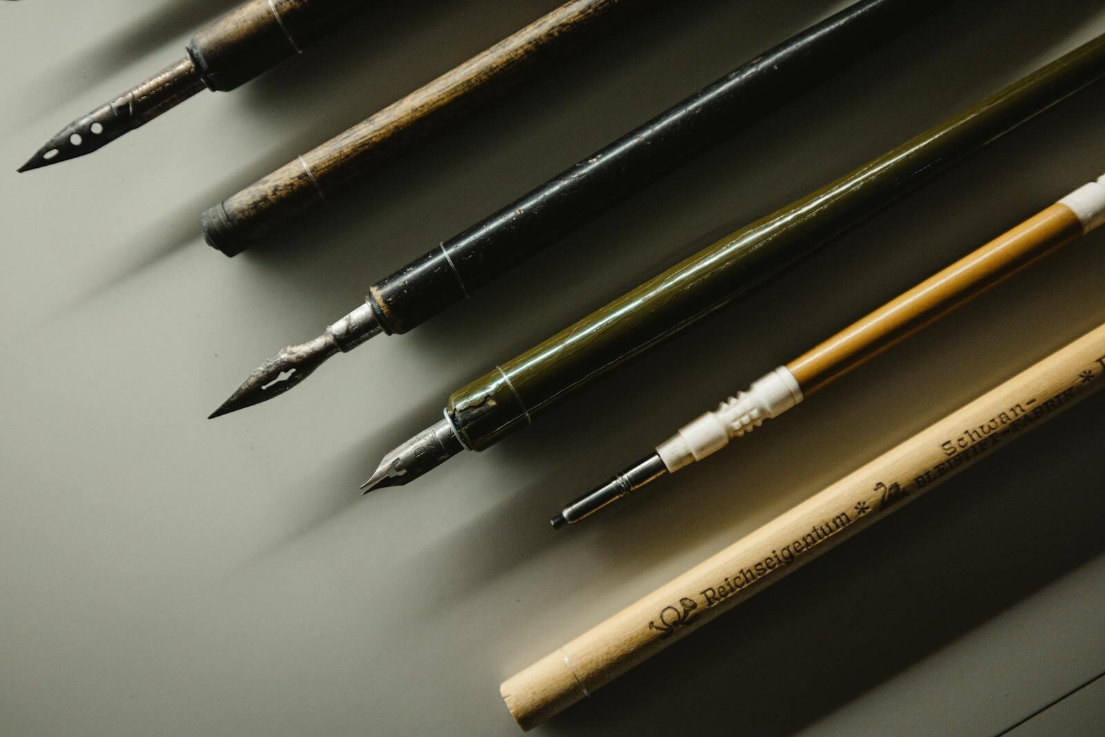 Classic Fountain & Rollerball Pens