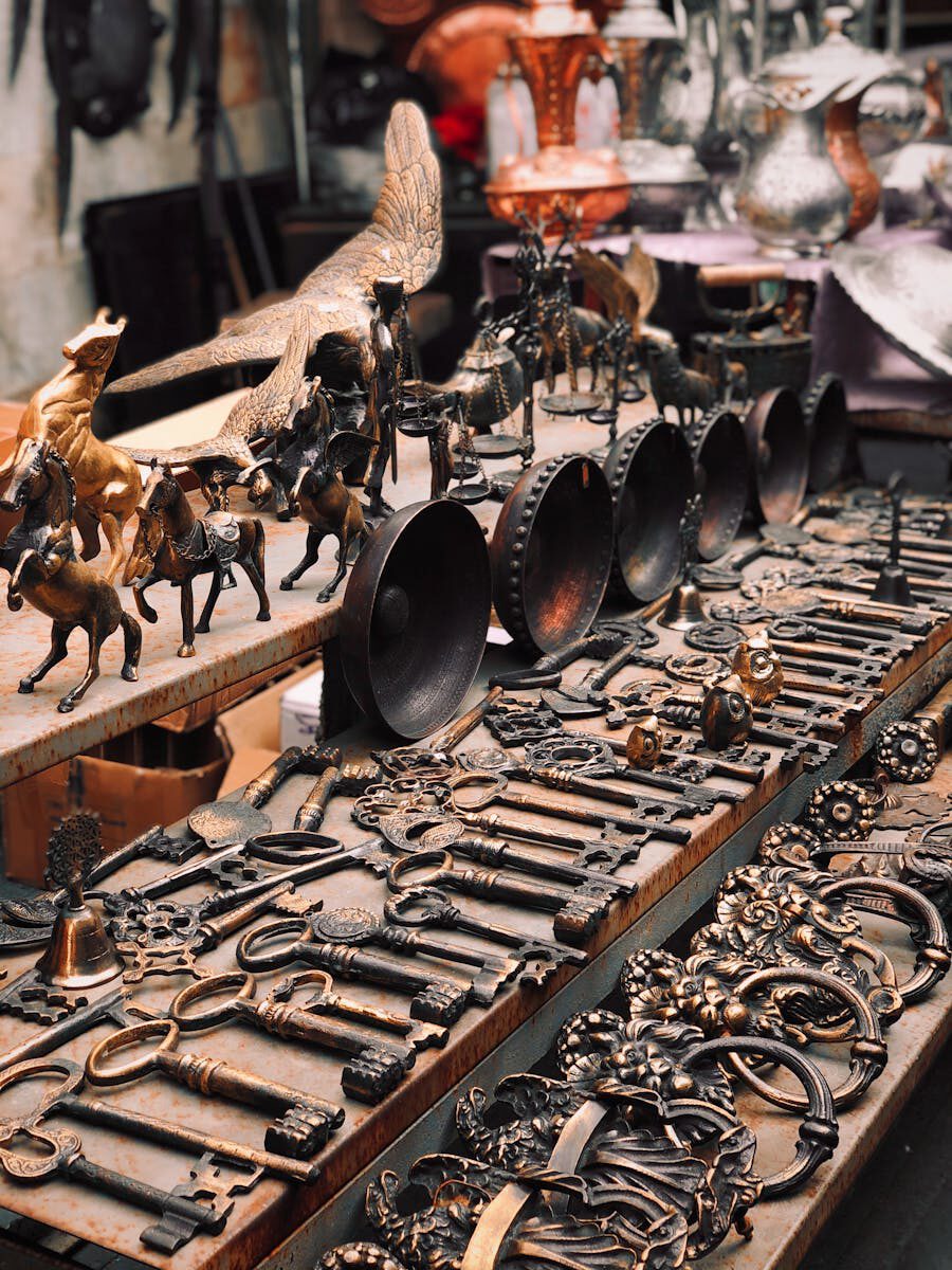 Metal Handicrafts